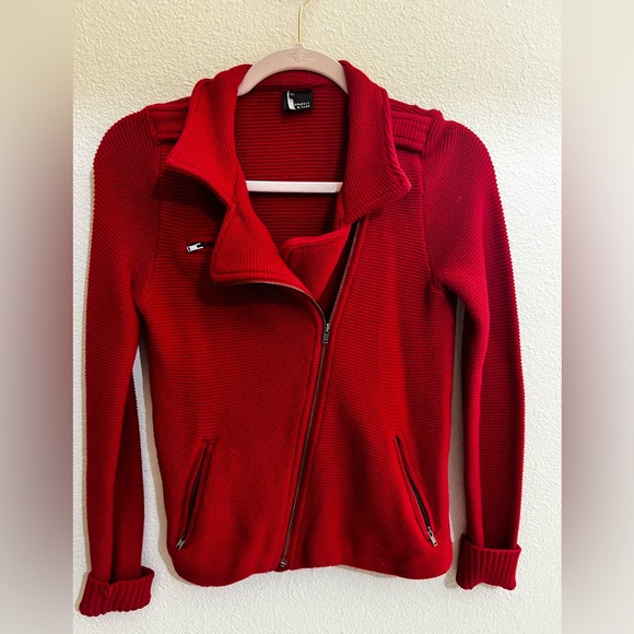 Red sweater motor jacket - Picture 8 of 10
